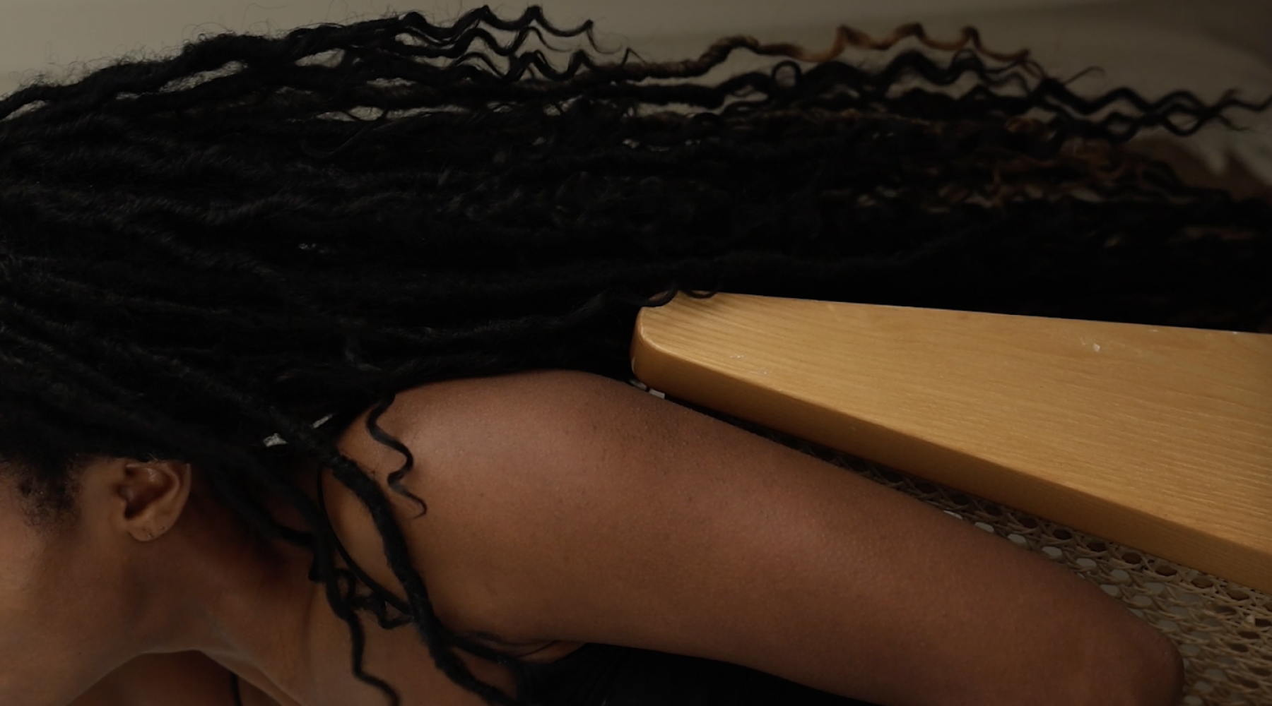 How to Protect Your Hair While Sleeping: The Complete Nighttime Hair Care Routine